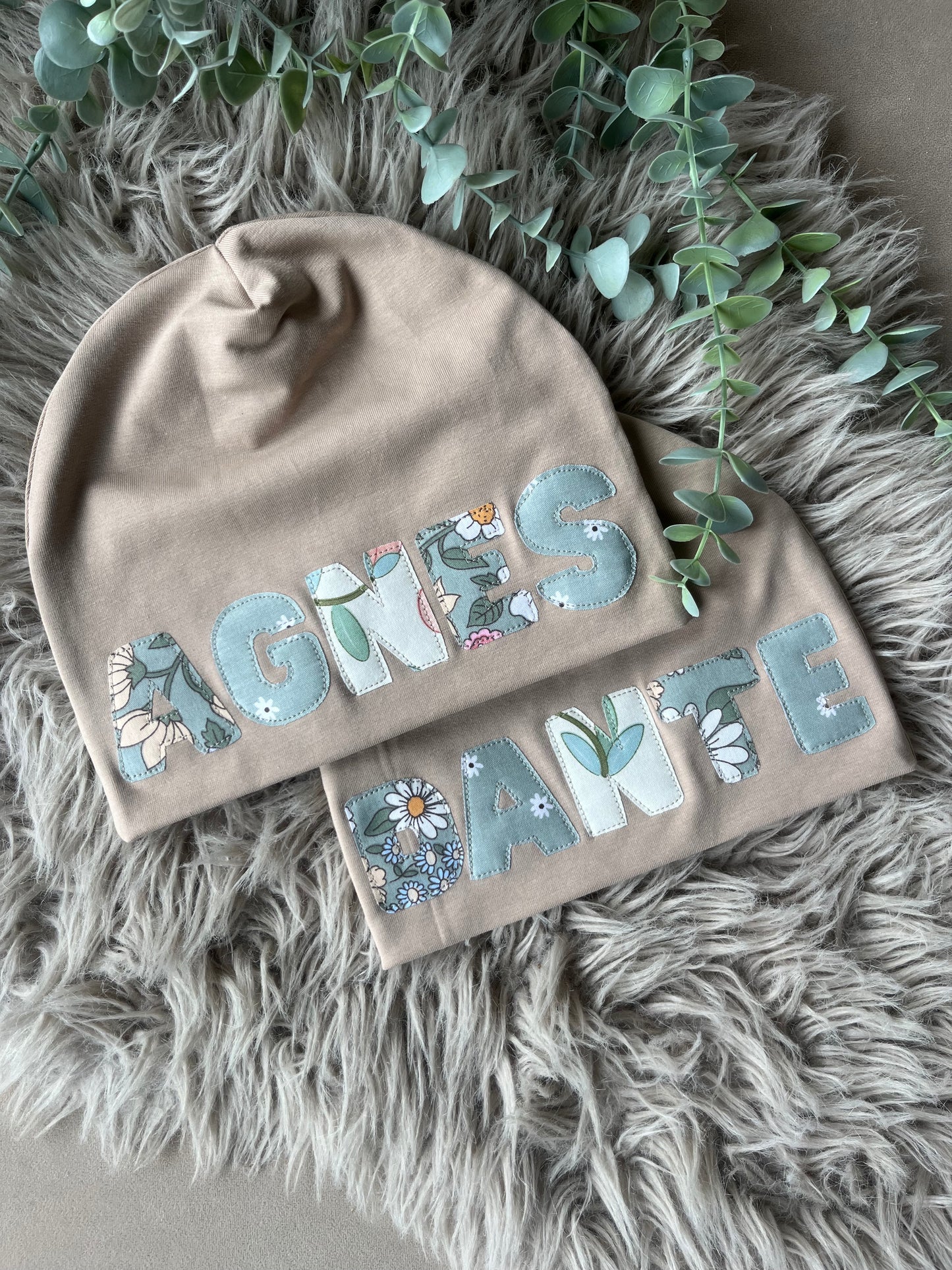 Namnmössa Beige